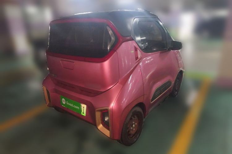 Used Baojun E200 2020 305KM Smart Drive Version Rear Right 45 Deg