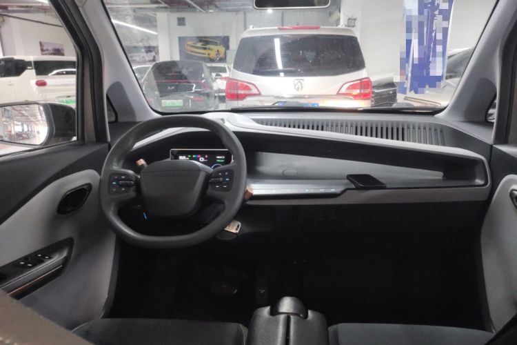 Used Baojun E200 2020 305KM Smart Drive Version Center Console