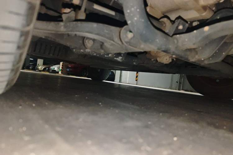 Used Baojun E200 2020 305KM Smart Drive Version Chassis Front Right