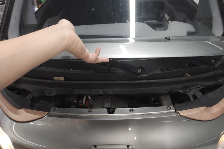 Used Baojun E200 2020 305KM Smart Drive Version Engine Bay