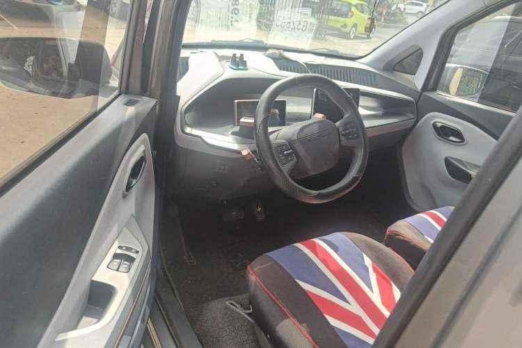 Used Baojun E200 2020 305KM Smart Drive Version Interior 2