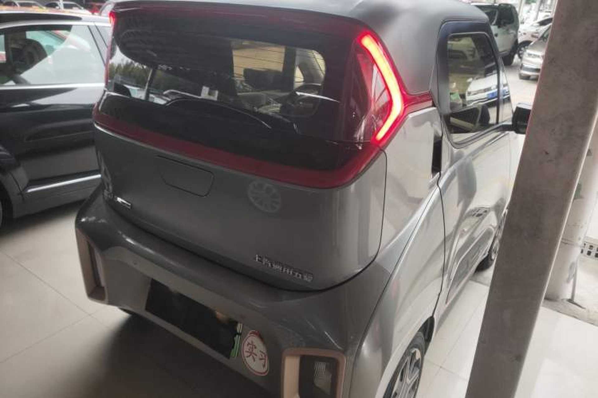 Used Baojun E200 2020 305KM Smart Drive Version Rear Right 45 Deg