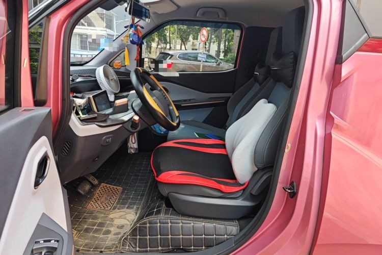 Used Baojun E200 2020 305KM Smart Drive Version Driver Seat