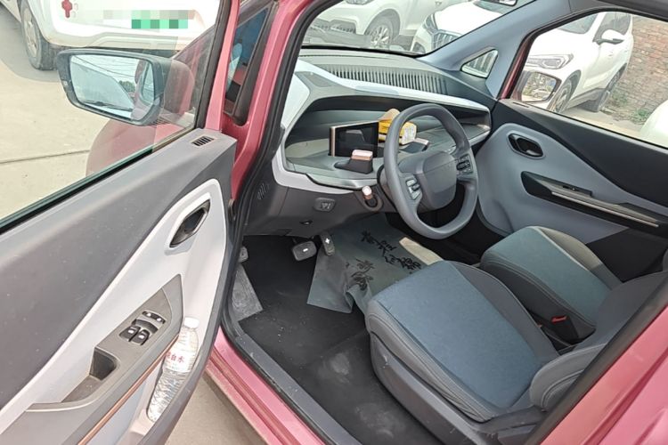 Used Baojun E200 2020 305KM Smart Drive Version Driver Seat