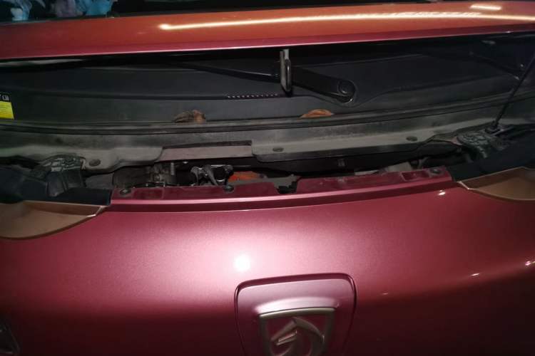 Used Baojun E200 2020 305KM Smart Drive Version Engine Bay