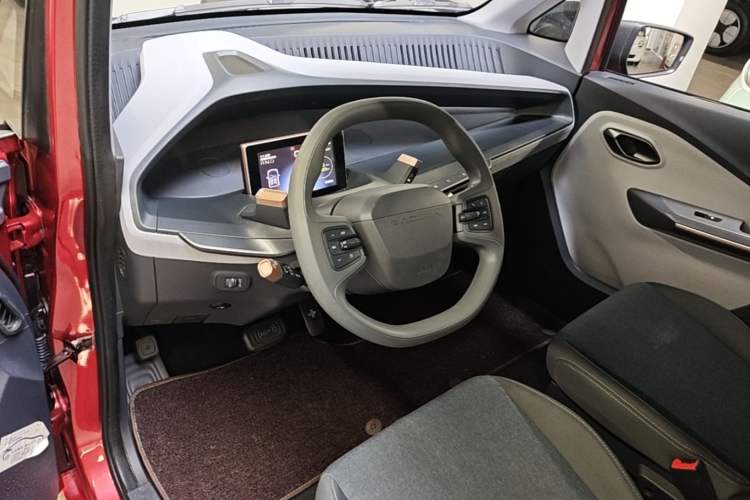 Used Baojun E200 2020 305KM Smart Enjoyment Version Center Console
