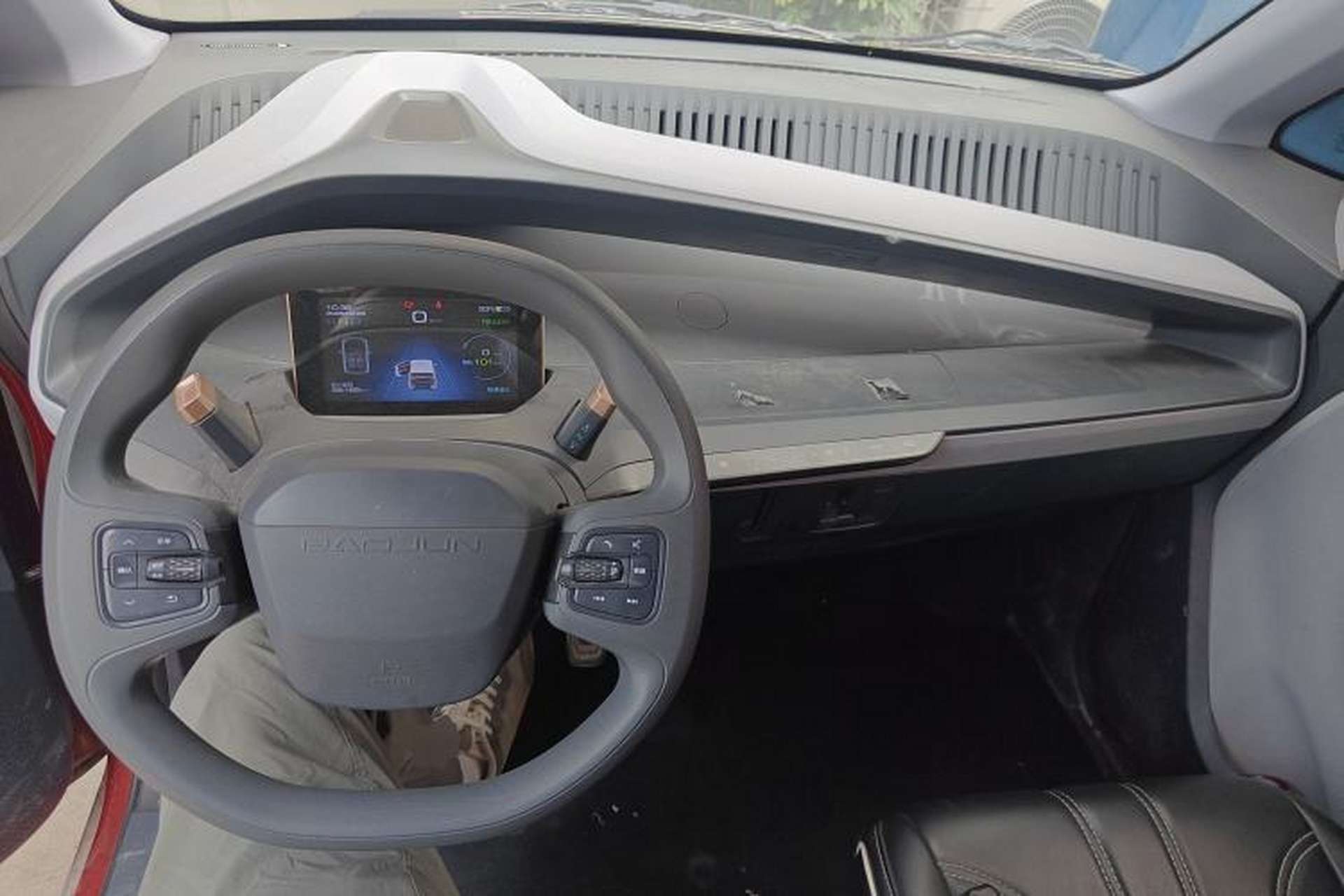 Used Baojun E200 2020 305KM Smart Drive Version Center Console