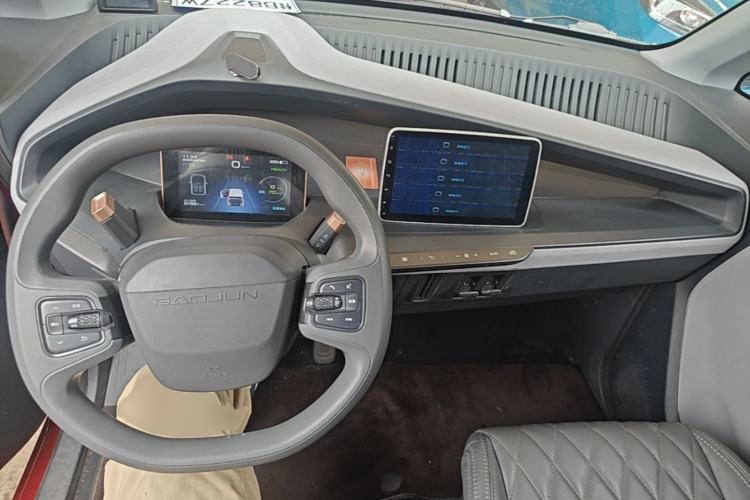 Used Baojun E200 2020 305KM Smart Drive Version Center Console