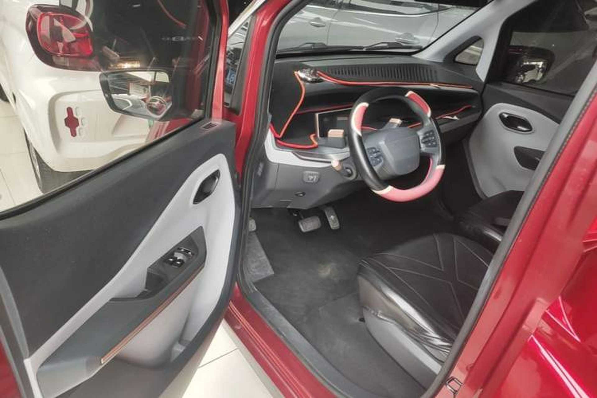 Used Baojun E200 2020 305KM Smart Drive Version Driver Seat