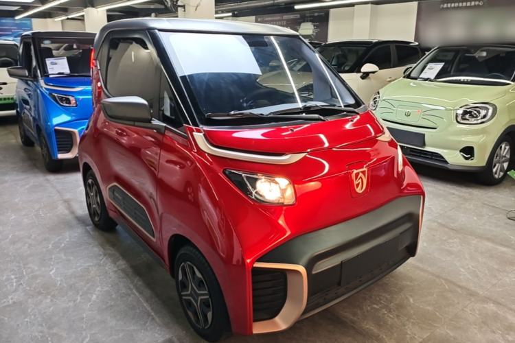 Used Baojun E200 2020 305KM Smart Enjoyment Version Front Right 45 Deg