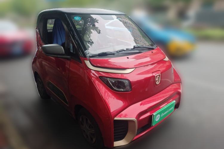 Used Baojun E200 2020 305KM Smart Drive Version Front Right 45 Deg