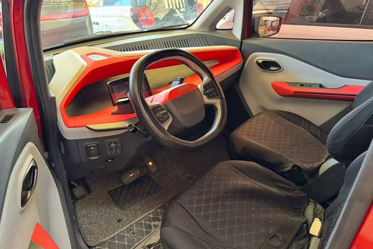 Used Baojun E200 2020 305KM Smart Drive Version Interior 3