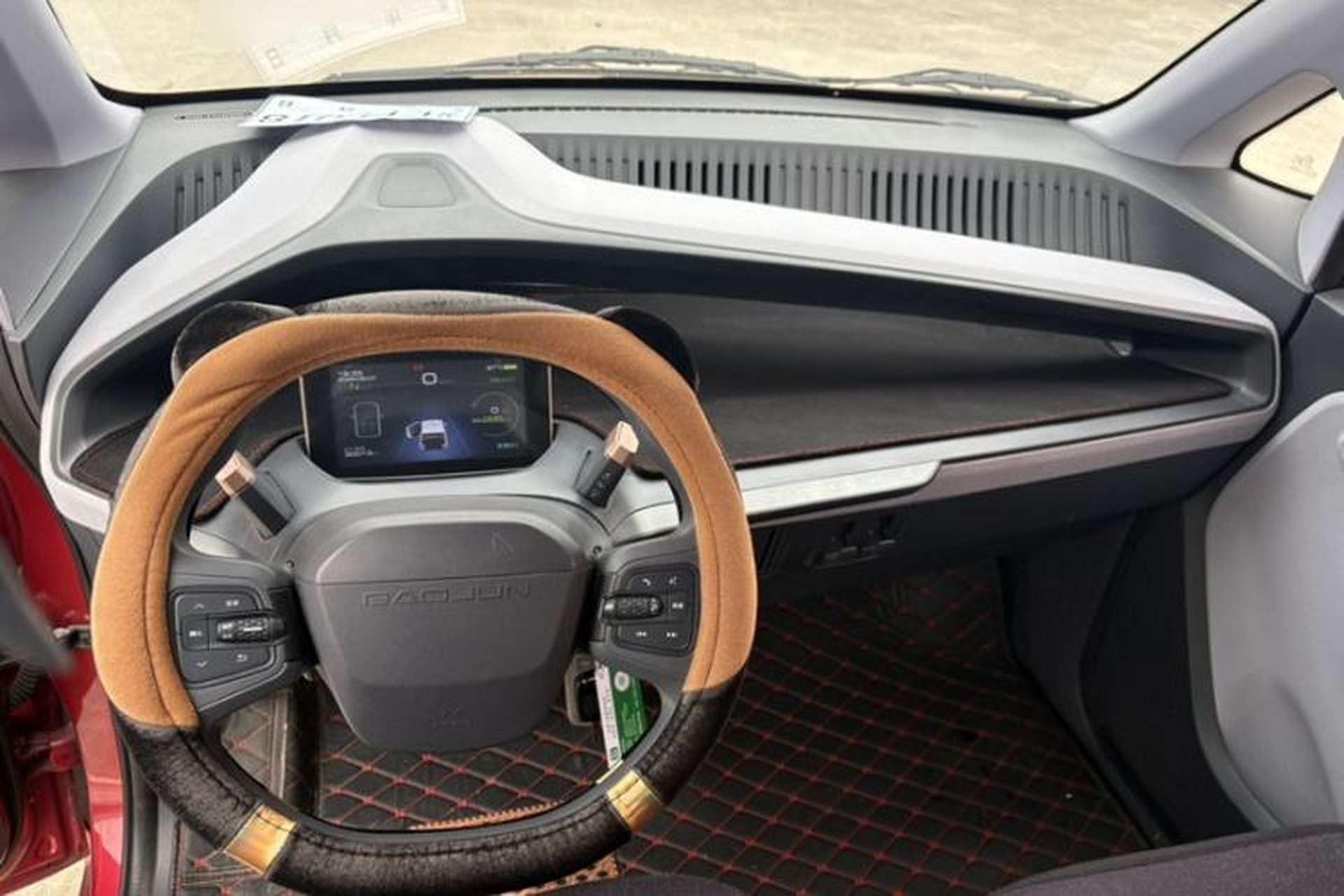 Used Baojun E200 2020 305KM Smart Drive Version Interior 4