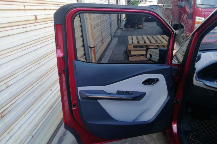 Used Baojun E200 2020 305KM Smart Enjoyment Version Interior 7