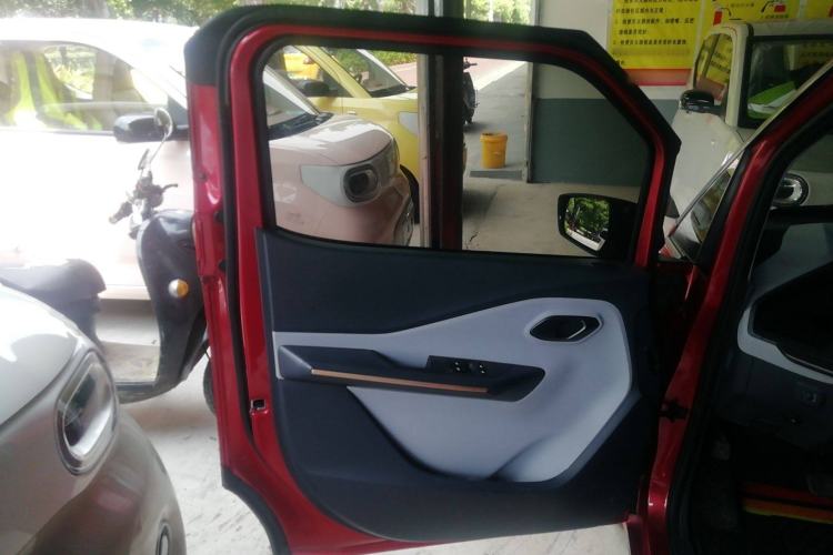 Used Baojun E200 2020 305KM Smart Drive Version Interior 8