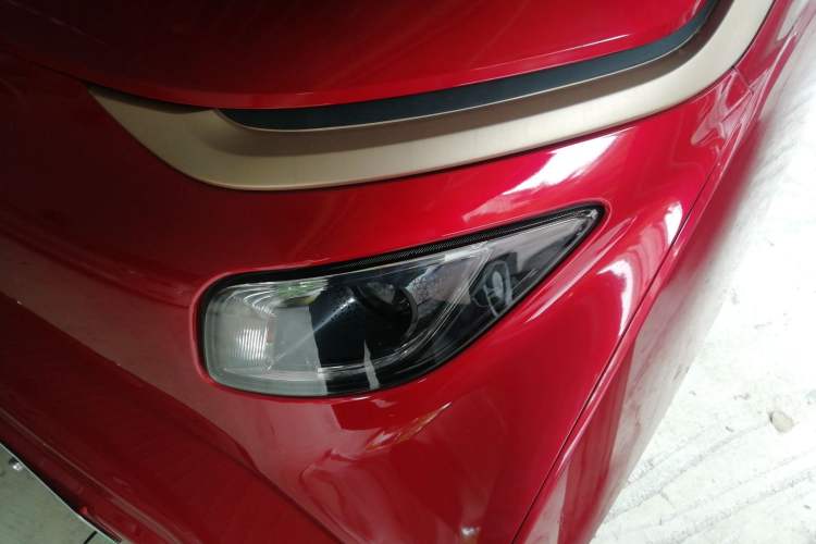 Used Baojun E200 2020 305KM Smart Drive Version Left Front Headlight