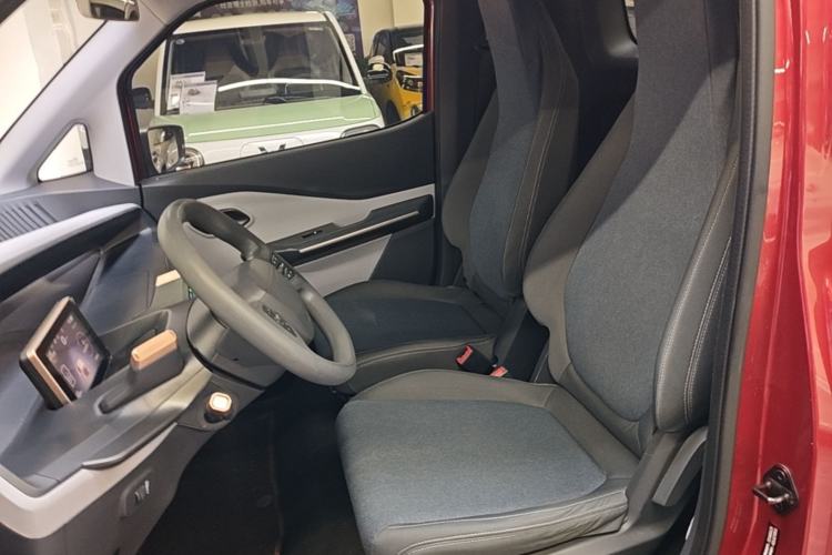 Used Baojun E200 2020 305KM Smart Enjoyment Version Left Front Seat