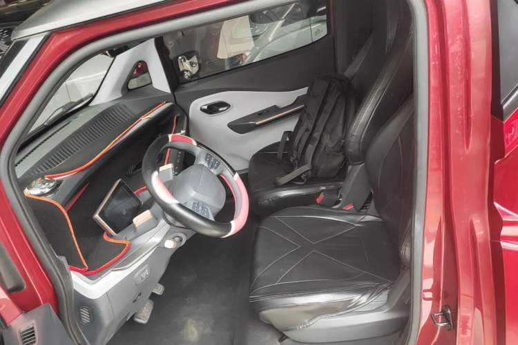 Used Baojun E200 2020 305KM Smart Drive Version Left Front Seat