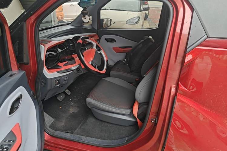 Used Baojun E200 2020 305KM Smart Enjoyment Version Left Front Seat