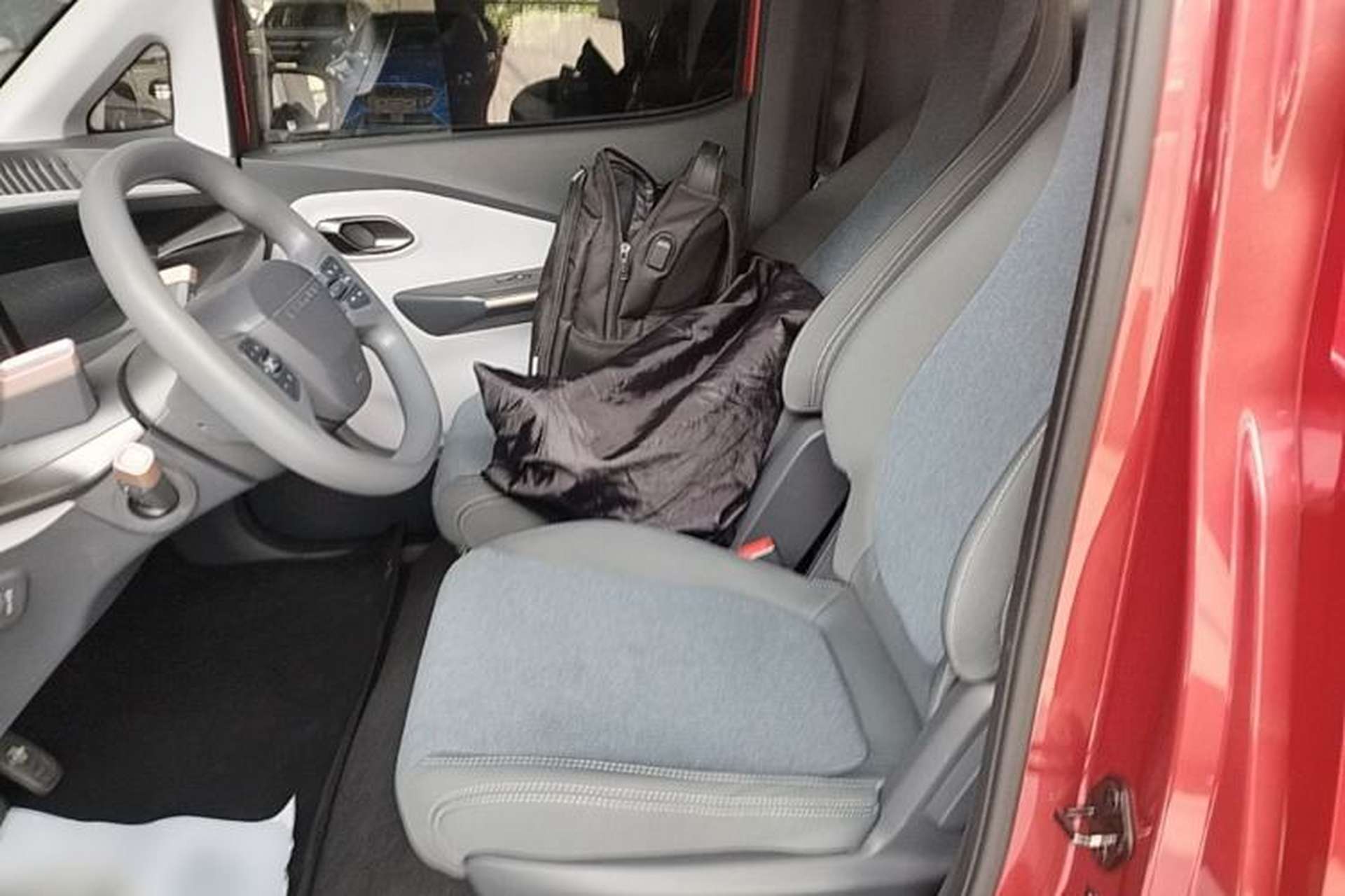 Used Baojun E200 2020 305KM Smart Drive Version Left Rear Seat