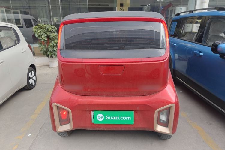 Used Baojun E200 2020 305KM Smart Drive Version Rear
