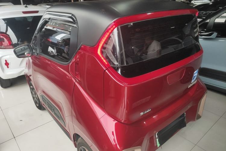 Used Baojun E200 2020 305KM Smart Drive Version Rear Left 45 Deg