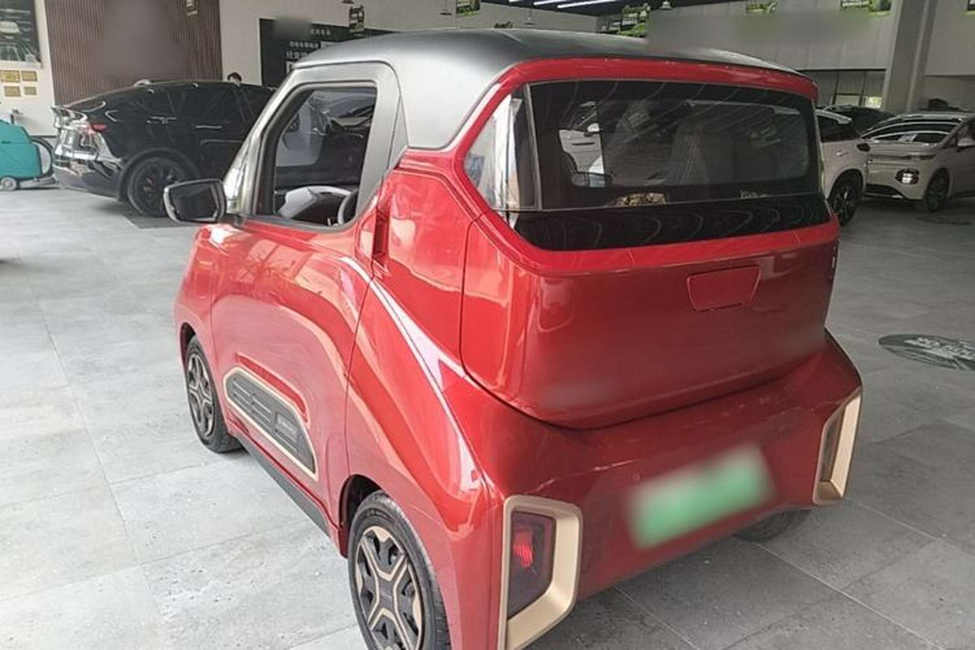 Used Baojun E200 2020 305KM Smart Drive Version Rear Left 45 Deg