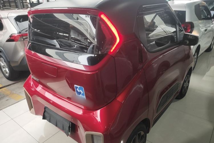 Used Baojun E200 2020 305KM Smart Drive Version Rear Right 45 Deg