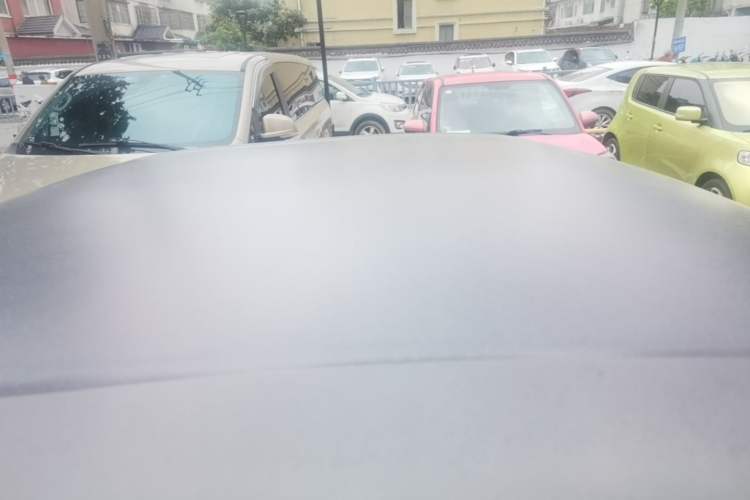 Used Baojun E200 2020 305KM Smart Drive Version Roof