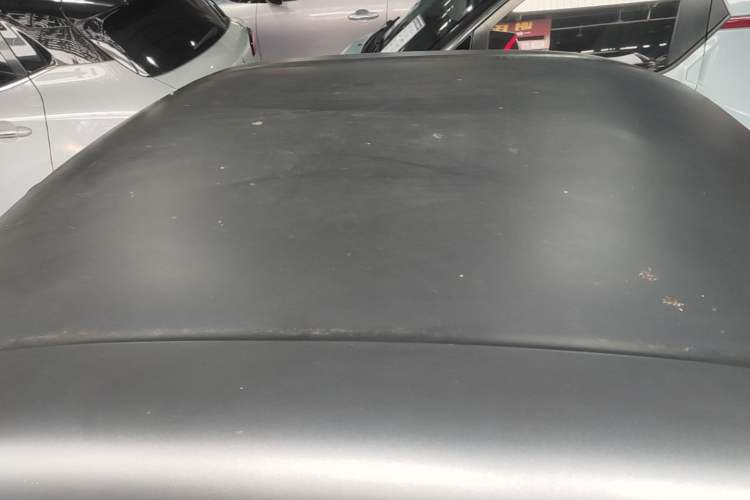 Used Baojun E200 2020 305KM Smart Drive Version Roof
