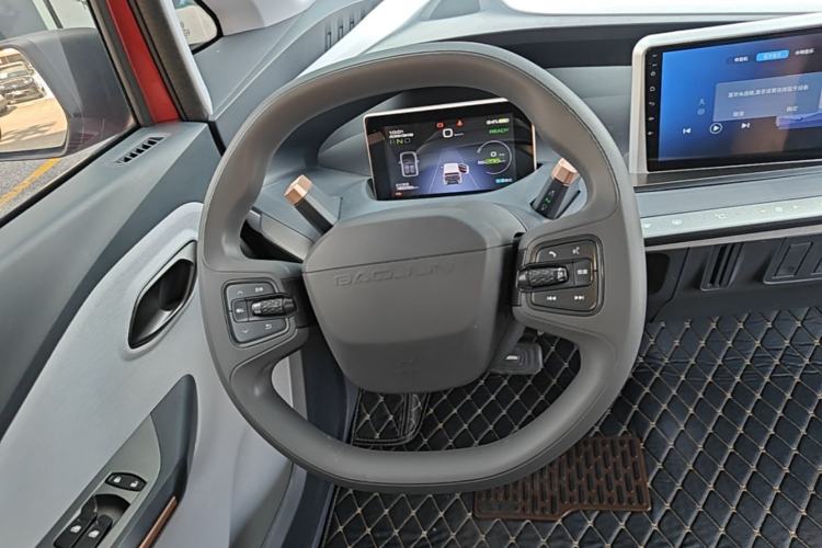 Used Baojun E200 2020 305KM Smart Drive Version Steering Wheel