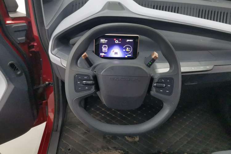 Used Baojun E200 2020 305KM Smart Drive Version Steering Wheel