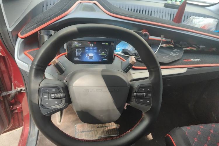 Used Baojun E200 2020 305KM Smart Drive Version Steering Wheel