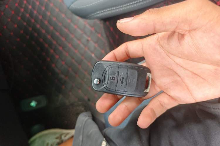 Used Baojun E200 2020 305KM Smart Drive Version Vehicle Key