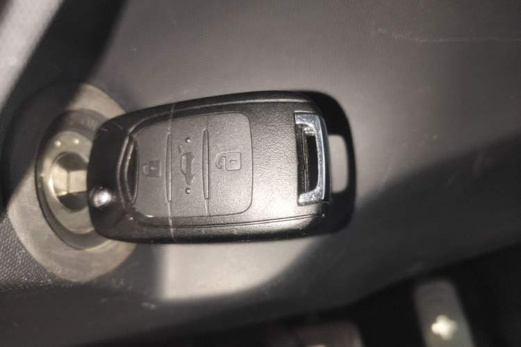 Used Baojun E200 2020 305KM Smart Drive Version Vehicle Key