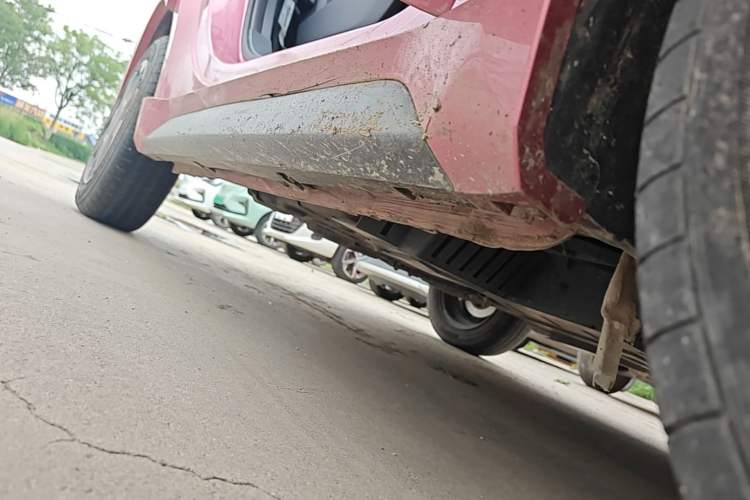 Used Baojun E200 2020 305KM Smart Drive Version Right Side Sill