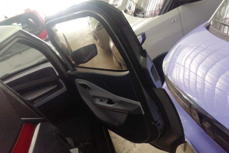 Used Baojun E200 2020 305KM Smart Drive Version Interior 6