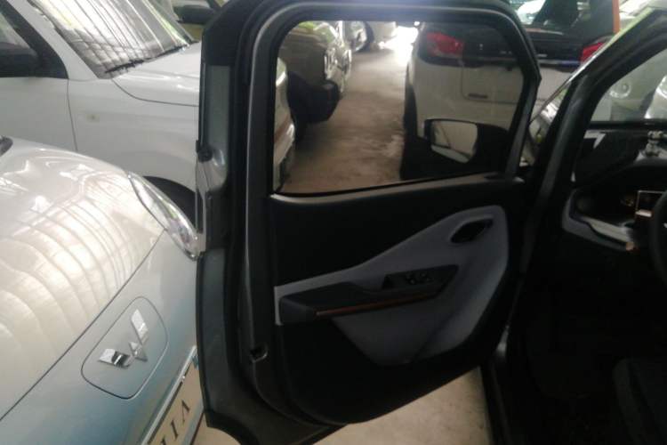 Used Baojun E200 2020 305KM Smart Drive Version Interior 8