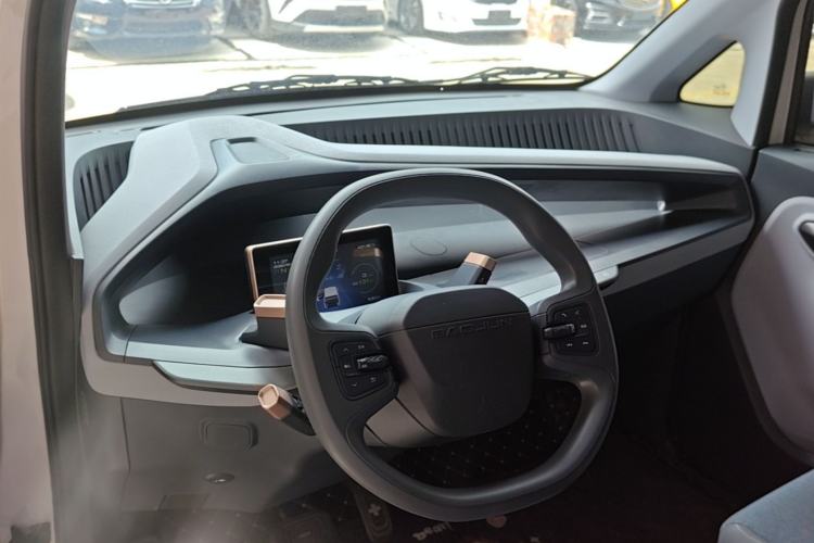 Used Baojun E200 2020 305KM Smart Drive Version Center Console