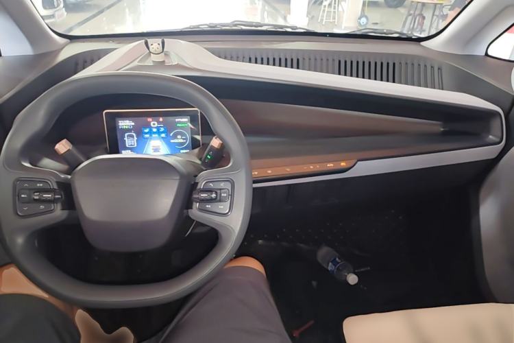 Used Baojun E200 2020 305KM Smart Drive Version Center Console
