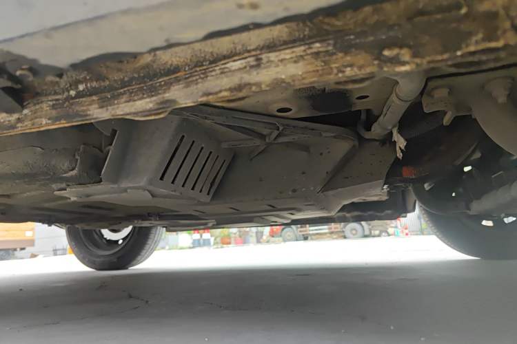 Used Baojun E200 2020 305KM Smart Drive Version Chassis Front Right