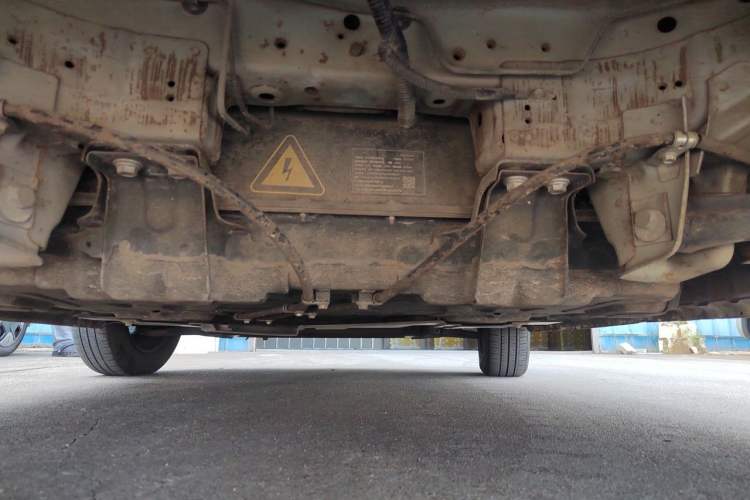 Used Baojun E200 2020 305KM Smart Drive Version Chassis Rear