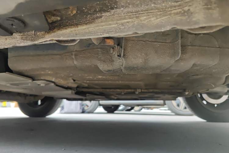 Used Baojun E200 2020 305KM Smart Drive Version Chassis Rear Left
