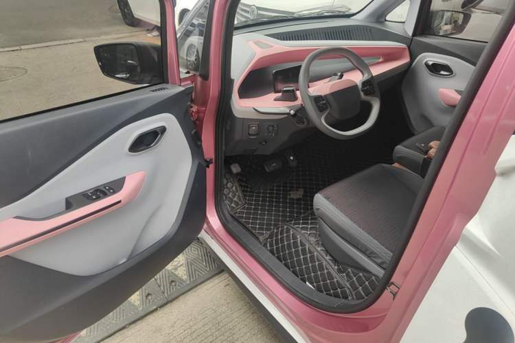 Used Baojun E200 2020 305KM Smart Enjoyment Version Driver Seat