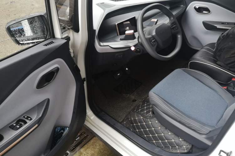 Used Baojun E200 2020 305KM Smart Drive Version Driver Seat