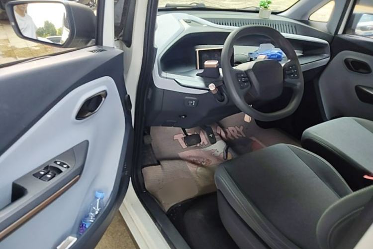 Used Baojun E200 2020 305KM Smart Drive Version Driver Seat
