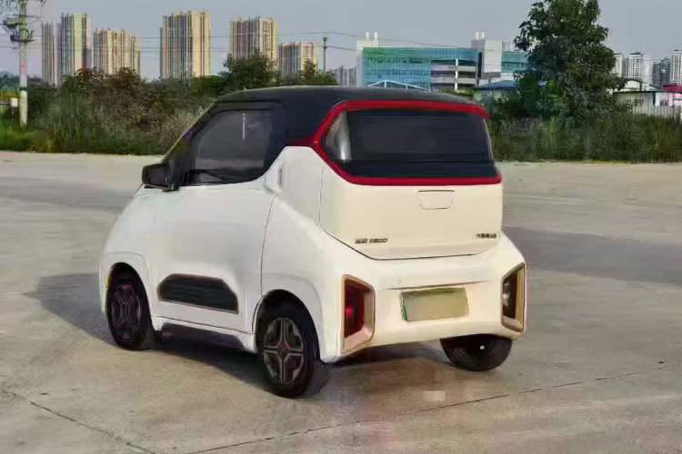 Used Baojun E200 2020 305KM Smart Drive Version Exterior 4