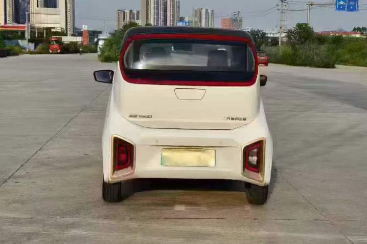 Used Baojun E200 2020 305KM Smart Drive Version Exterior 5