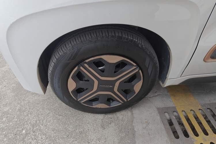 Used Baojun E200 2020 305KM Smart Drive Version Exterior 7