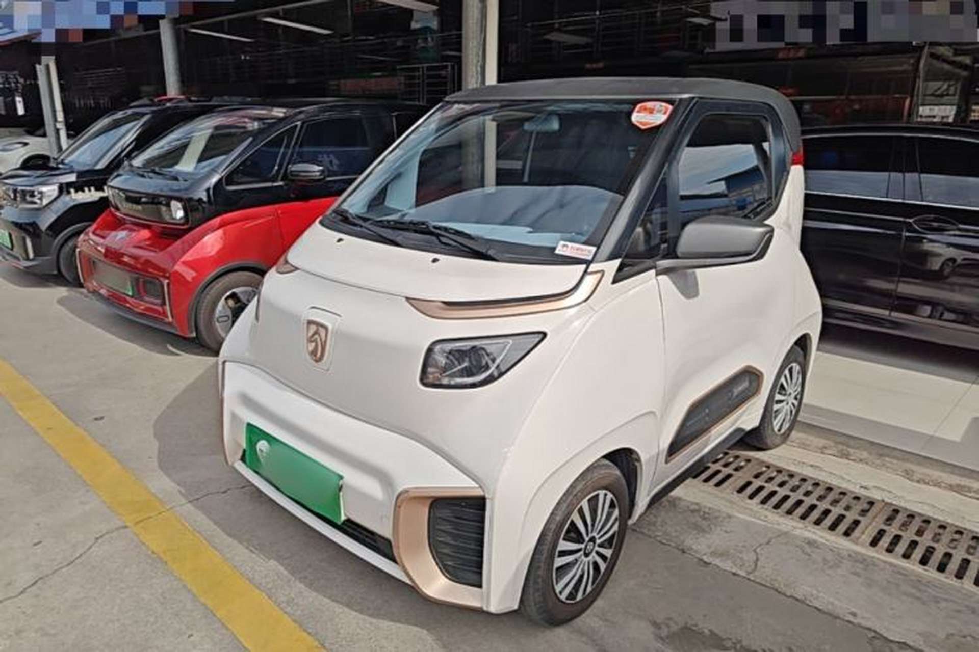 Used Baojun E200 2020 305KM Smart Drive Version Front Left 45 Deg